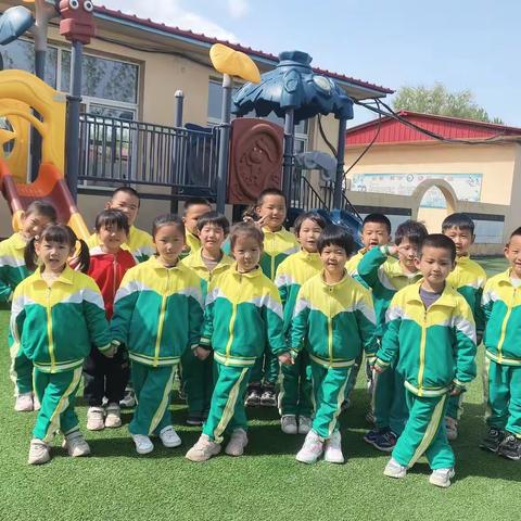 马城镇中心幼儿园中二班4月生活纪实