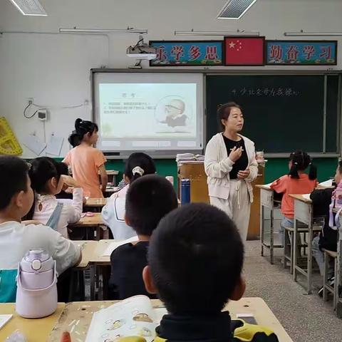 公开课上展风采，听课评课促成长－－景县温城镇宋门中心小学