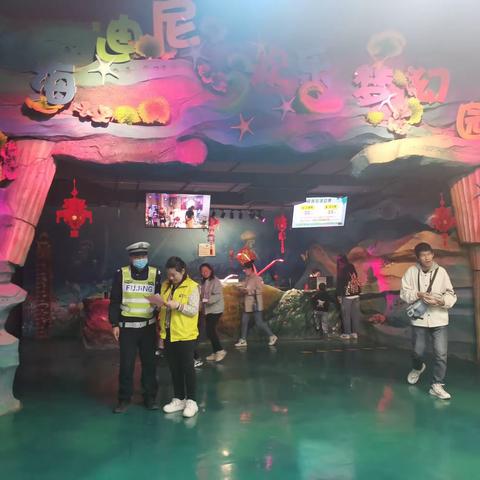 平安五一，交警护航