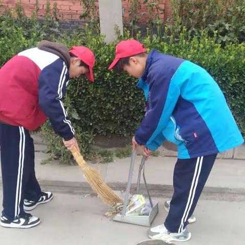 校学生会志愿活动在行动中，欢迎你的加入