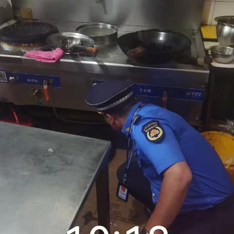 【北戴河新区城市管理综合执法局】端午期间不放松 多措并举保秩序