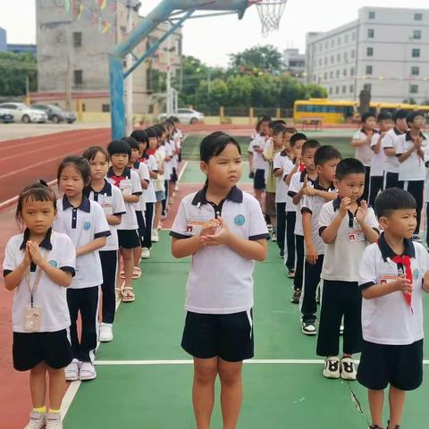 喜迎中秋，欢度国庆---博罗县湖镇镇东星学校201班