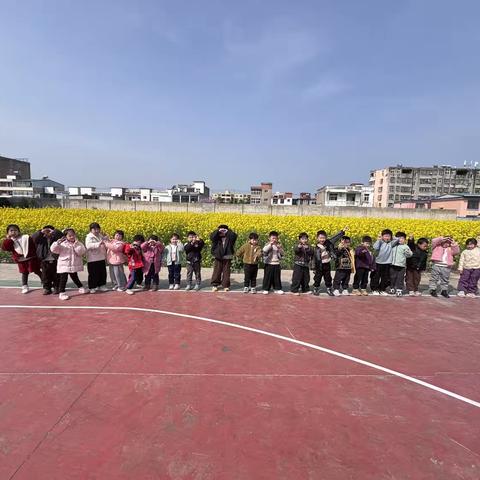 “春意三月，童趣相伴”乐迪幼儿园中一班三月纪实