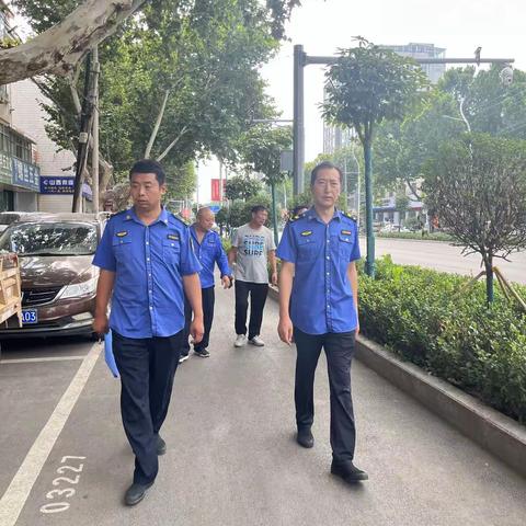 新合同 新标准 新气象 下大力气抓好县城道路清扫保洁工作