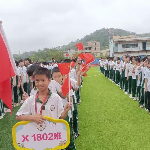 金秋十月 灿烂生活——一鸣学校1802班十月工作总结