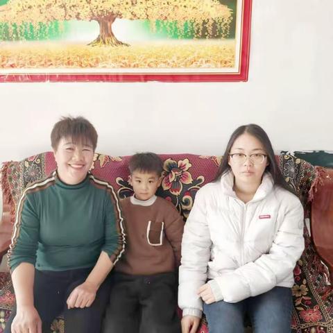 家访暖人心，沟通促成长——郭村幼儿园家访活动