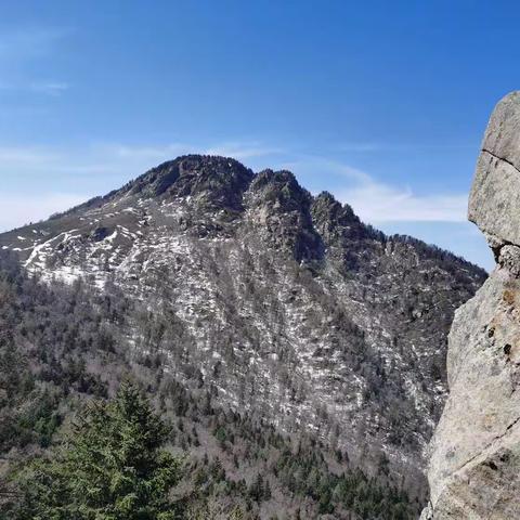 登顶骨脊山，感悟吕梁的“珠峰”