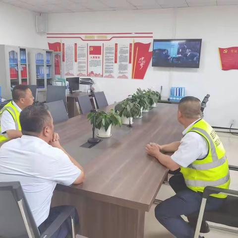 四棵树收费站开展“观看红色电影  凝聚奋斗力量”主题党日活动的通知