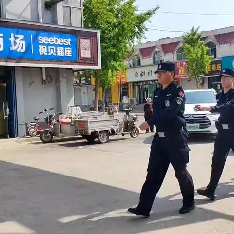 五一我在岗 用坚守诠释最美警色