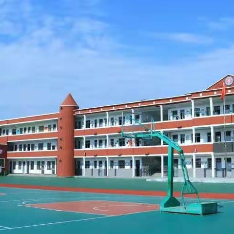 握紧这根绳  我们就是风的方向———田畈街镇中心学校2025秋五年级体育课外活动