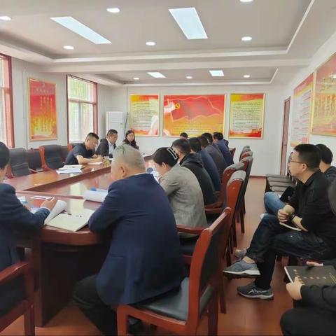 蓝桥镇召开土地流转统计合同推进会