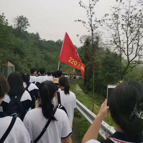 雨中漫步，我们的独家记忆