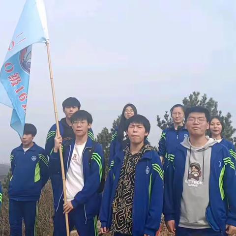 传承五四精神  绽放青春之花——双鸭山市第三十一中学迎“五四”教育学习及实践活动