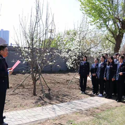 东洲区税务局五四青年节树廉活动