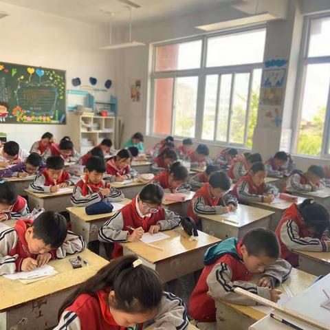 芳菲四月共阅读，测试活动促成长——黄集实验小学快乐读书吧阅读专项测试