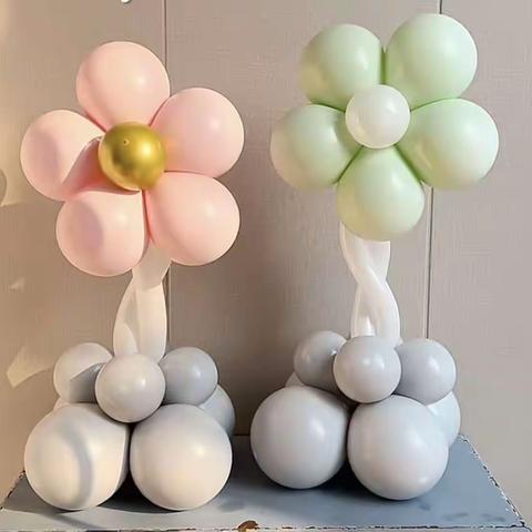 嘿，四（1）中队送你一朵小花花！