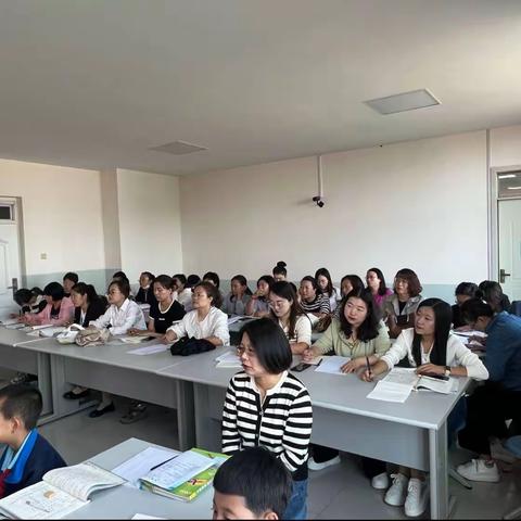 众行致远   研思同行——教育局教研室举行“公开课示范课”教育教学研究活动