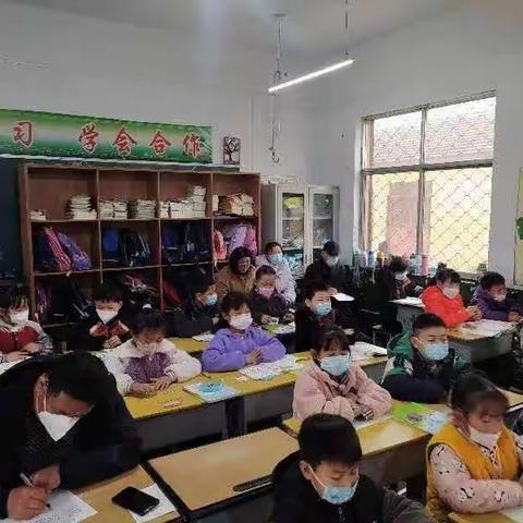 贾汪区青山泉镇求实小学举办教研听评课活动