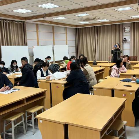 【莱州市文峰中学教情学情分析会】 思行并进抓基础，聚势赋能赢中考