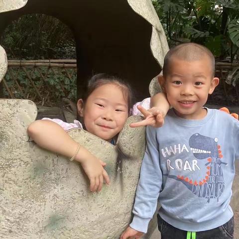 悦耳有声—巴南区莲花小学校幼儿园“亲子阅读”分享第40天