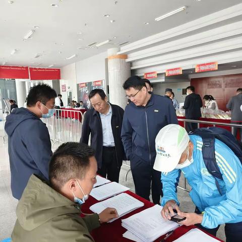 中共菏泽旺达粮油购销有限公司党支部助力“华瑞·华小粮杯”马拉松志愿服务工作