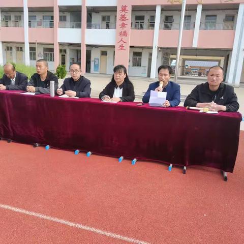 家校共育，静待花开——于集镇孙堂小学家长会纪实