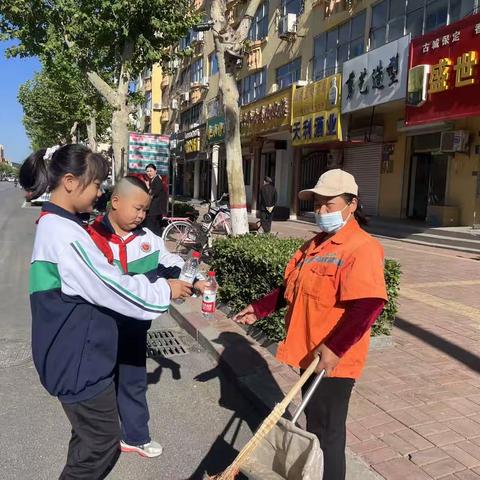 劳有所获 心有所向——唐县第二小学别样“五一”