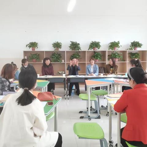 领悟精准教学，打造高效课堂——记银川市外国语实验小学数学组与金凤三小教研工作五月份的研修活动