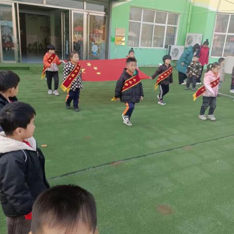 💒幼儿园的生活快乐而充实，时间⏱是让人猝不及防的东西🍂转眼间快乐的一周悄悄溜走了🎈