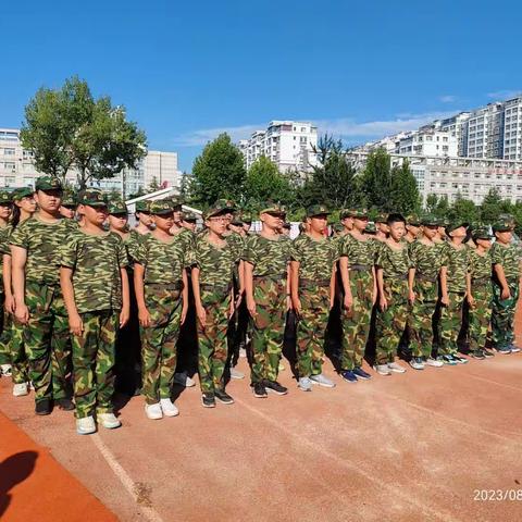 军训，让我们遇见最好的自己—东明学校7.10班第3天