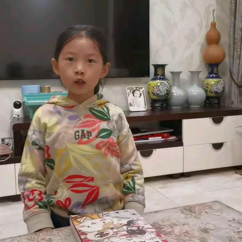 榆次区一幼大二班眭清苒故事分享《如果历史是一群喵》