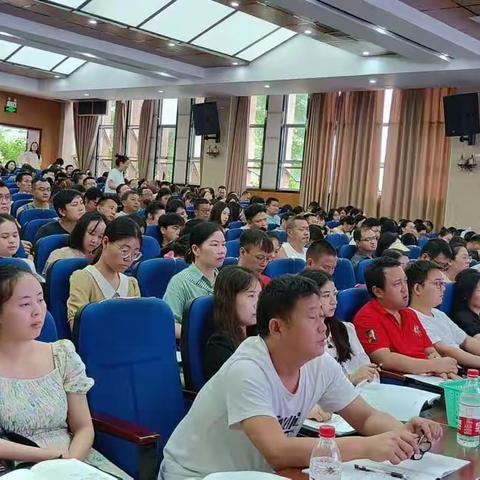 顺势而为，筑梦未来