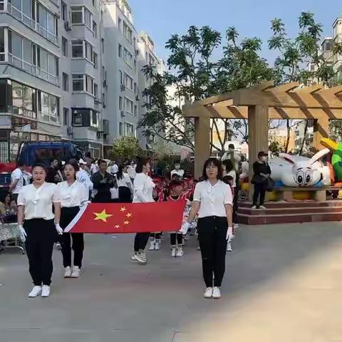 俏东方幼儿园“爱在春天，乐在陪伴”亲子运动会大二班（副本）