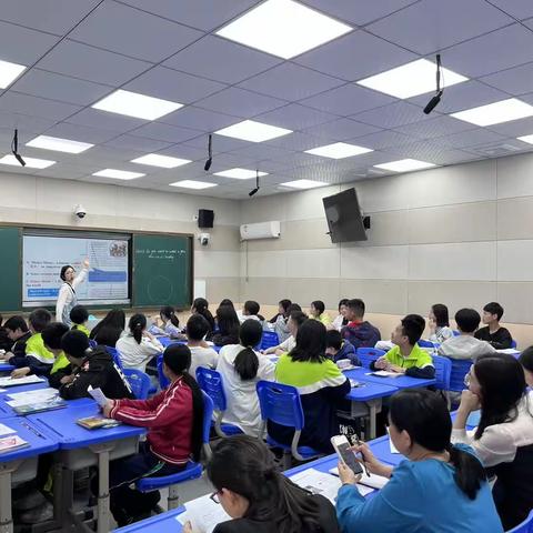 大抓基层年 交流促提升——广信区石狮学校、湖村中学开展英语学科交流研讨活动