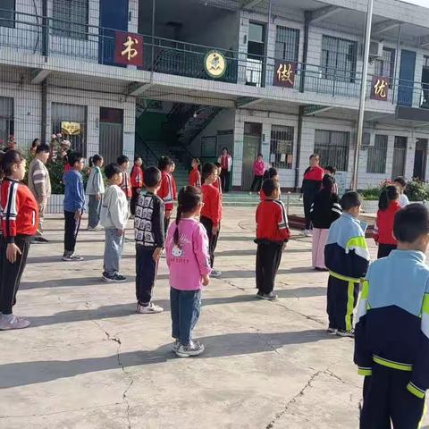 提高防震减灾能力，构筑生命安全防线--鲁仙小学开展防震减灾宣传活动