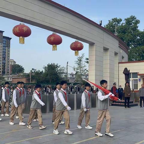 春满校园，爱国有我——辉县市太行中学