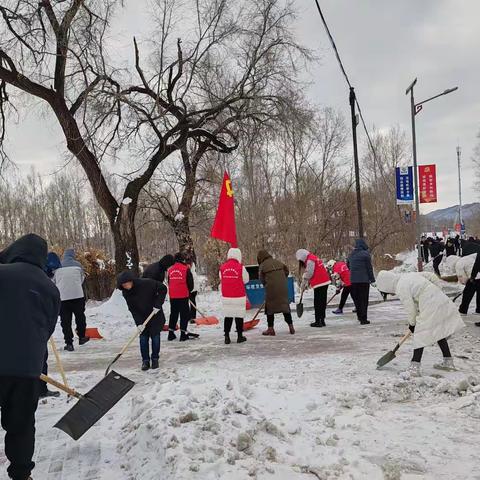 “解民忧，清积雪，保障出行暖人心” 卧北社区开展清雪活动