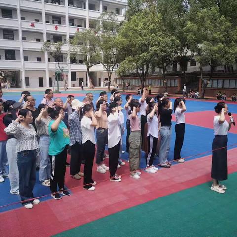 教师节ℓ小小祝福心，浓浓师生情———深子湖镇让家溪学校教师节活动