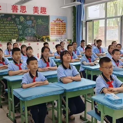 共育美好万佳之“影子班主任”——东胜区万佳小学五年级