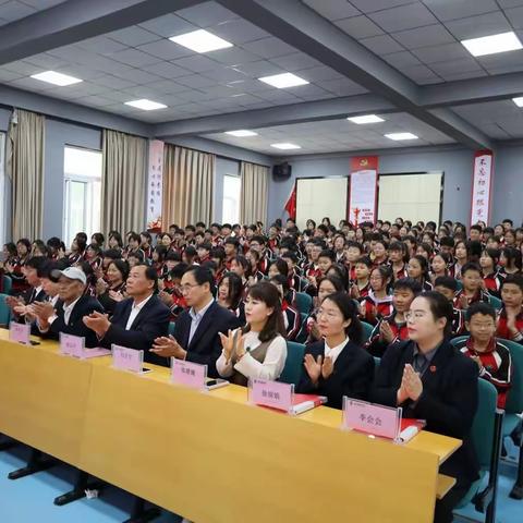 “宝剑锋自磨砺出，梅花香自苦寒来”——洛宁明善学校期中考试表彰暨家长会胜利召开