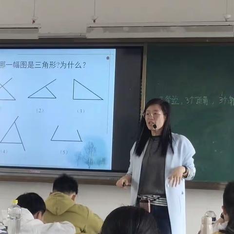 “教”无涯，“研”不尽一一小学数学组教研活动