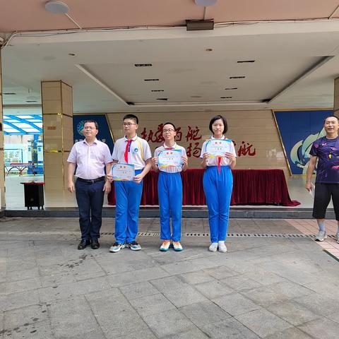 六一班第二学期末总结