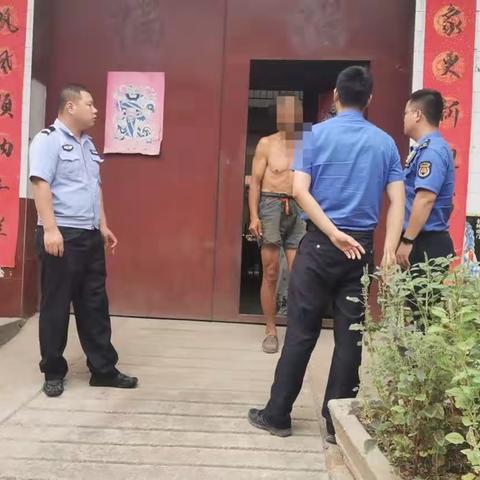 烧秸秆 吃罚单！爱护环境 禁烧秸秆！