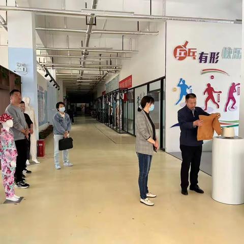 市总组织部调研指导北关区共享职工之家