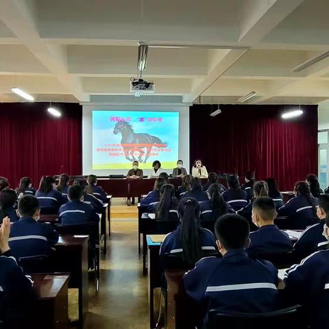 调整心态，“赢”战中考--福海县西城区寄宿制学校开展中考学生团体心理辅导