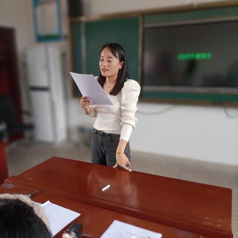 新时代好少年·传承经典筑梦未来——溆浦县警予西校演讲比赛