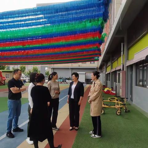 红黄蓝总部莅临泗水乐知红黄蓝幼儿园视察指导工作