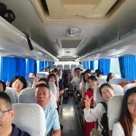 义务教育新课标学习领会与实践应用培训简报（一）
