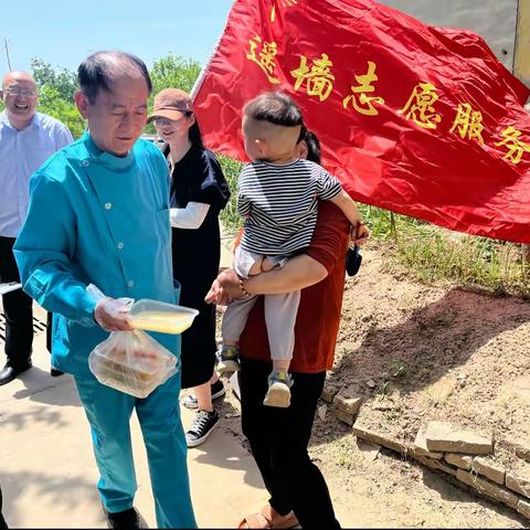 云家村幸福院助餐活动