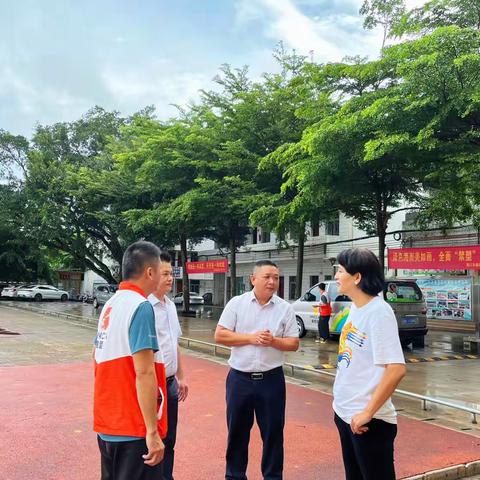 “雷公马筑梦公益基金欢乐中秋筑梦少年”走进遵谭中心小学慰问活动